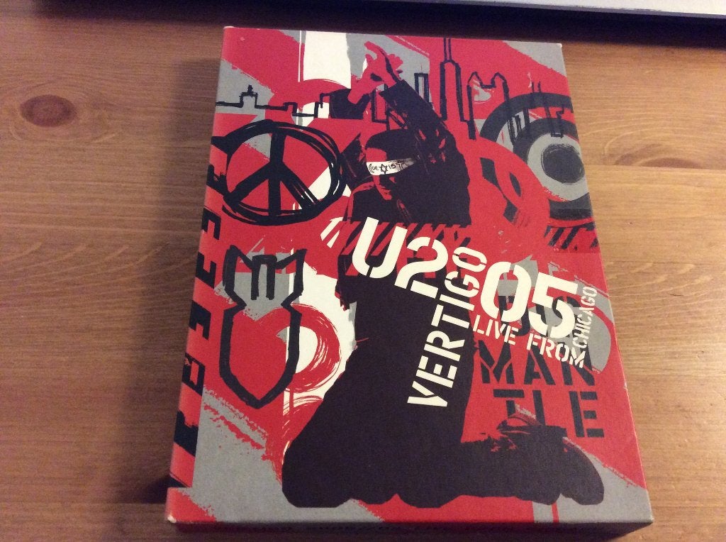 U2 Vertigo 05 live from chicago 2 dvd box, Alle leeftijden, Ophalen of Verzenden, Zo goed als nieuw, Concert