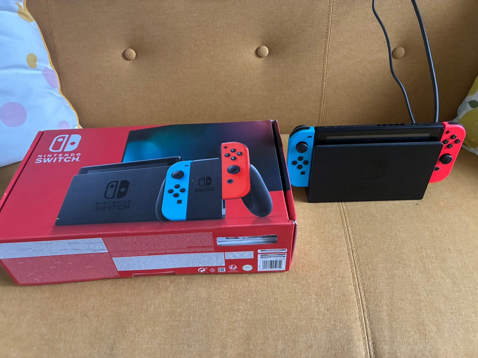 Ninento Switch, Ophalen of Verzenden, Zo goed als nieuw, Met 1 controller, Switch Original