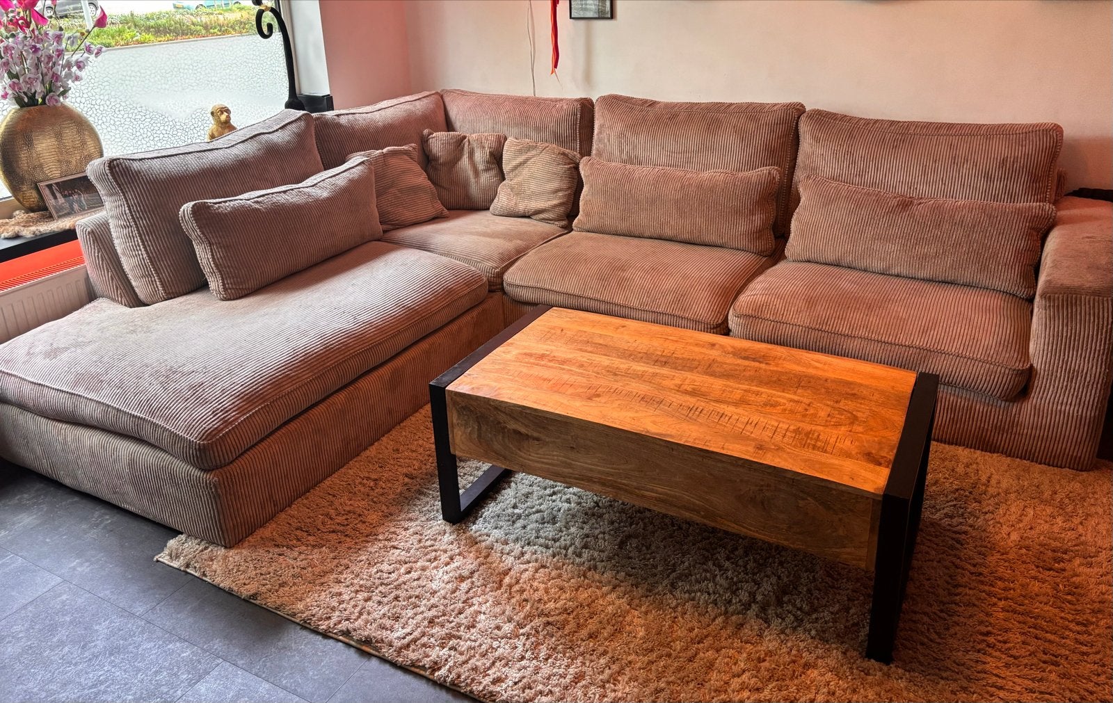 Mooie ribstof hoekbank 320x250 cm, Ophalen, Gebruikt, Hoekbank, 200 tot 250 cm