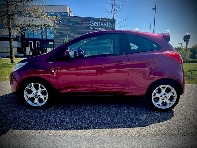 Ford Ka 1.2 Titanium, AIRCO, 16 INCH, NIEUWE KOPPELING, APK,, Voorwielaandrijving, Gebruikt, 1242 cc, 4 stoelen