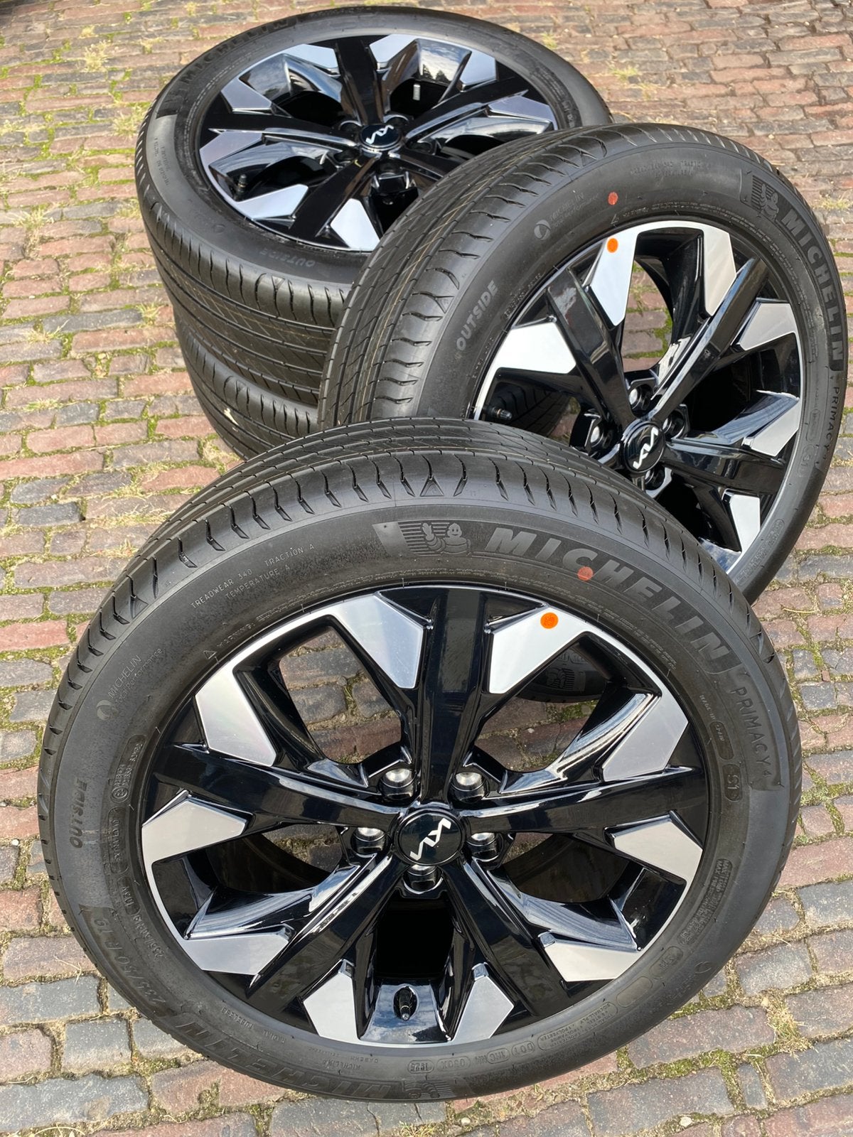 NIEUWE 19” Kia Sportage velgen + tpms + 235/50 R19 Michelin, 19 inch, Banden en Velgen, Nieuw, Ophalen of Verzenden
