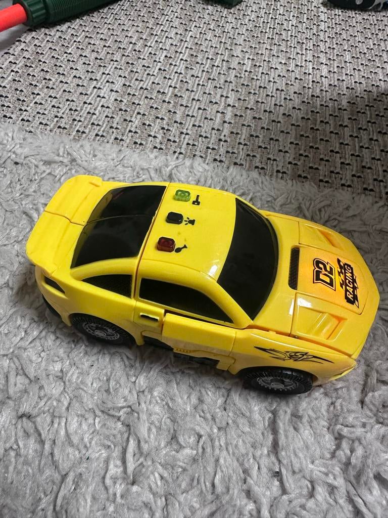 Gele Transformer Auto Robot Speelgoed, Kinderen en Baby's, Speelgoed | Speelgoedvoertuigen, Ophalen of Verzenden, Gebruikt