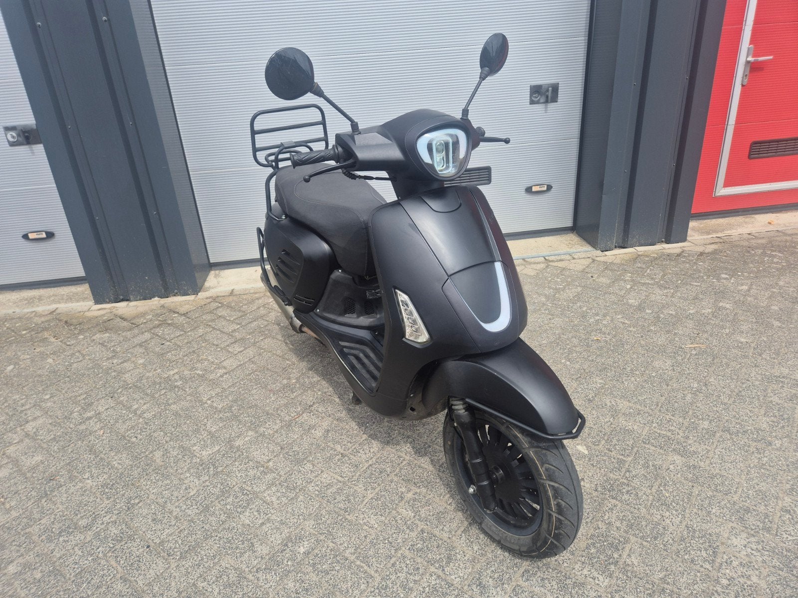 nette la souris designo brom 2021 gereviseerd blok inruilmog, Maximaal 45 km/u, 49 cc, Zo goed als nieuw, Benzine