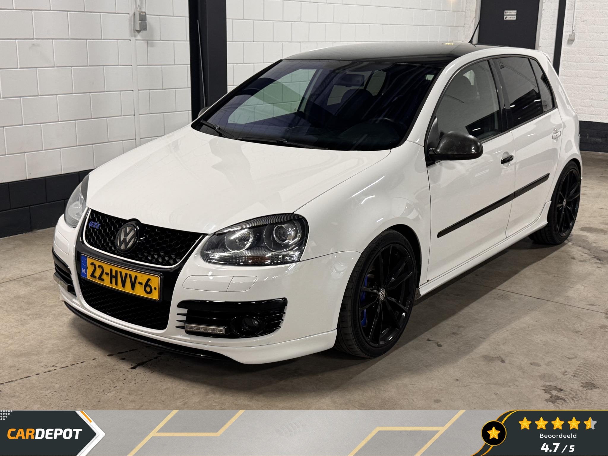 Volkswagen Golf 2.0 TFSI GTI First Edition, Stof, Gebruikt, Zwart, 4 cilinders