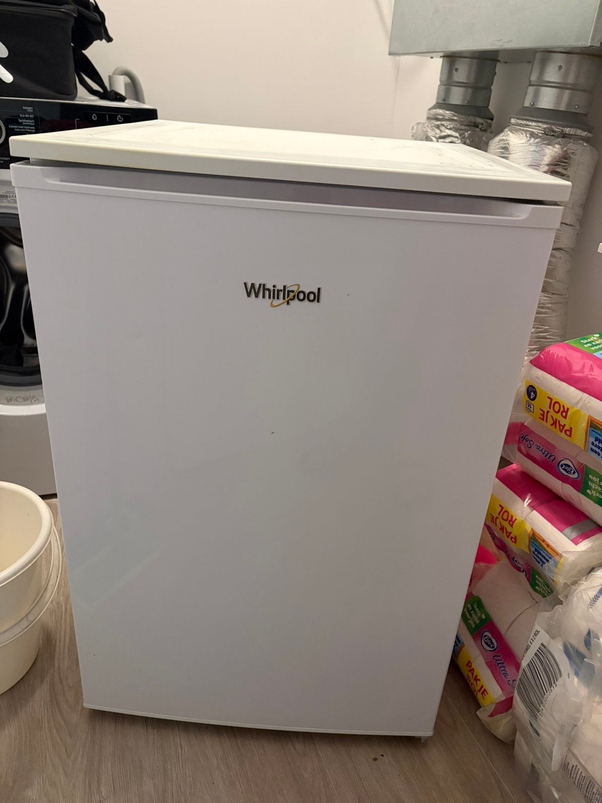 Tafelkoelkast van Whirlpool, Witgoed en Apparatuur, Koelkasten en IJskasten, Ophalen, Gebruikt, Minder dan 85 cm, 100 tot 150 liter