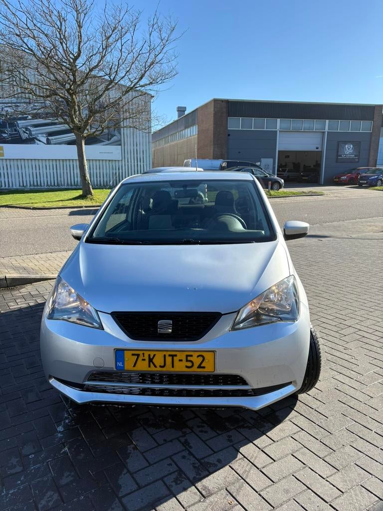 Seat Mii 1.0 44KW 2012 Grijs, Voorwielaandrijving, 4 stoelen, Mii, Handgeschakeld