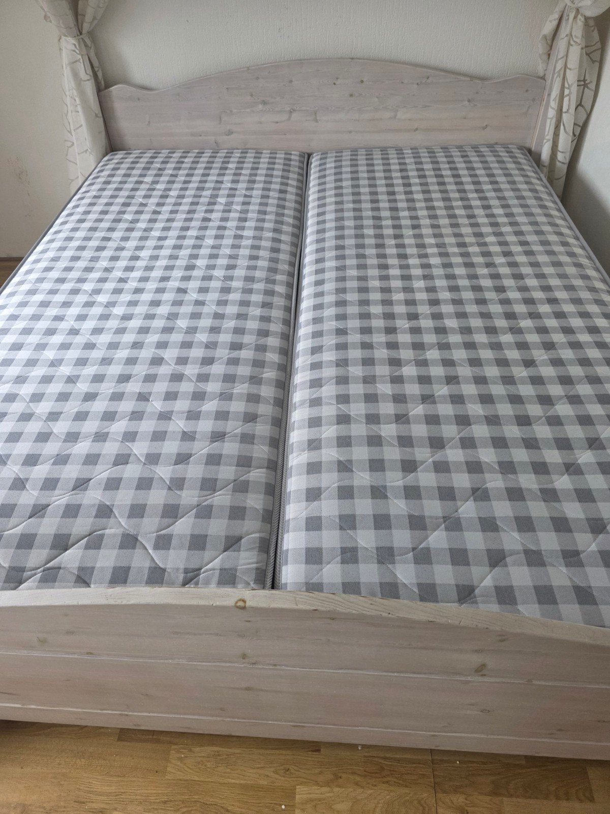 Hemelbed 2x boxspring 90x210 cm, Huis en Inrichting, Ophalen, Tweepersoons, Zo goed als nieuw, 180 cm