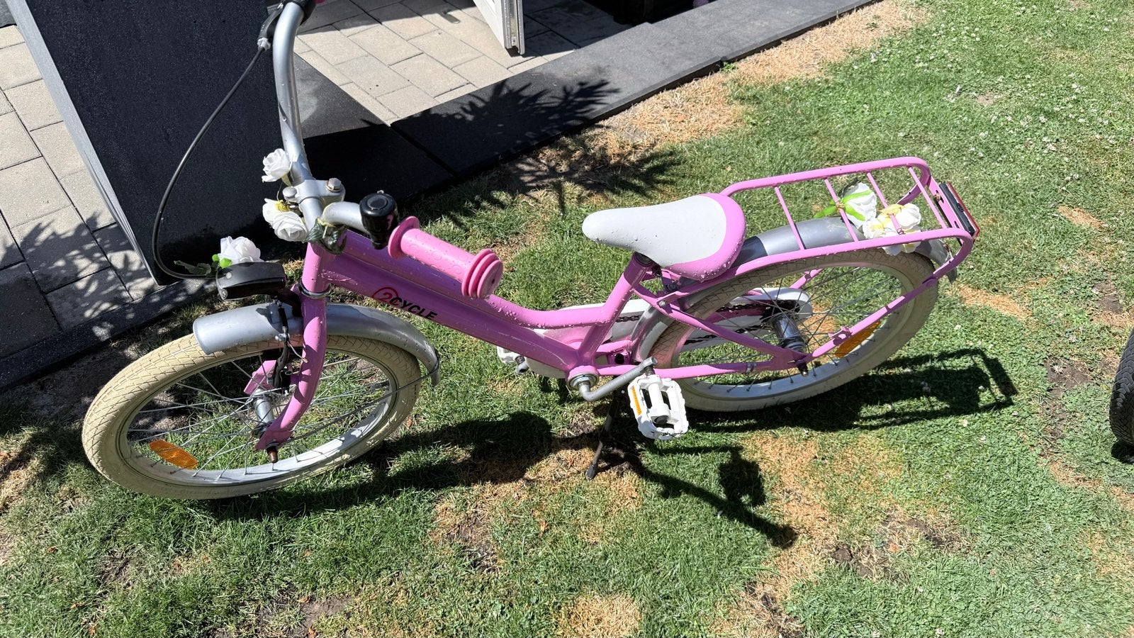 Roze kinderfiets 20 inch - Zo goed als nieuw, Fietsen en Brommers, Ophalen, Zo goed als nieuw, Velgrem, 20 inch of meer