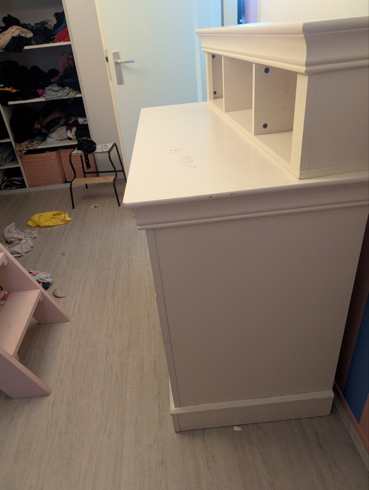 Crème ladekast met opzetstuk en 7 laden, Huis en Inrichting, Ophalen, Gebruikt, 100 tot 150 cm, 5 laden of meer