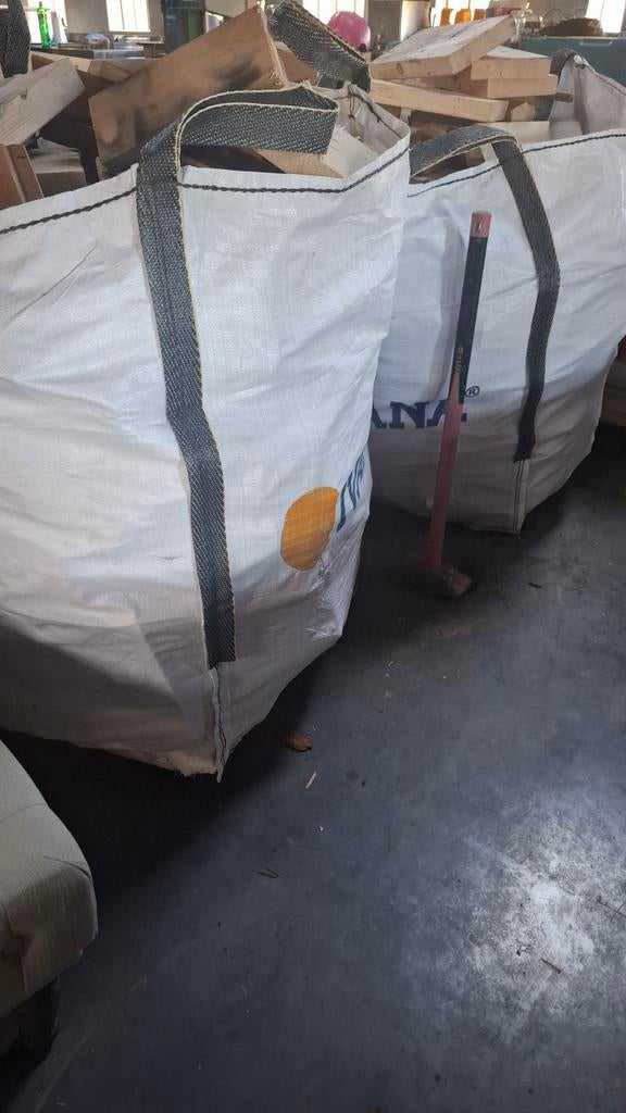 Schoon, naturel, droog hout (zonder big bag), Tuin en Terras, Haardhout, 3 tot 6 m³, Ophalen, Overige houtsoorten, Blokken