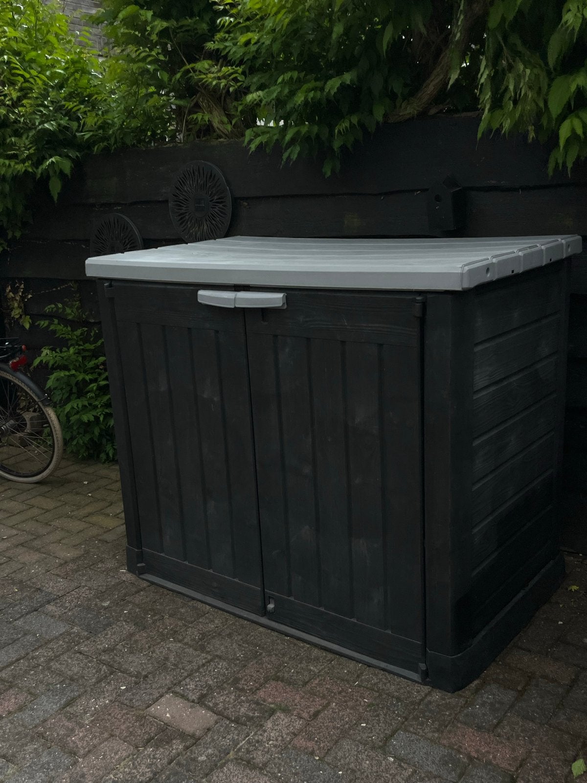Keter Opbergbox Kussenkist Store It Out Lounge Shed 1200L, Tuin en Terras, Bergingen en Tuinkasten, Ophalen, Gebruikt, Kunststof