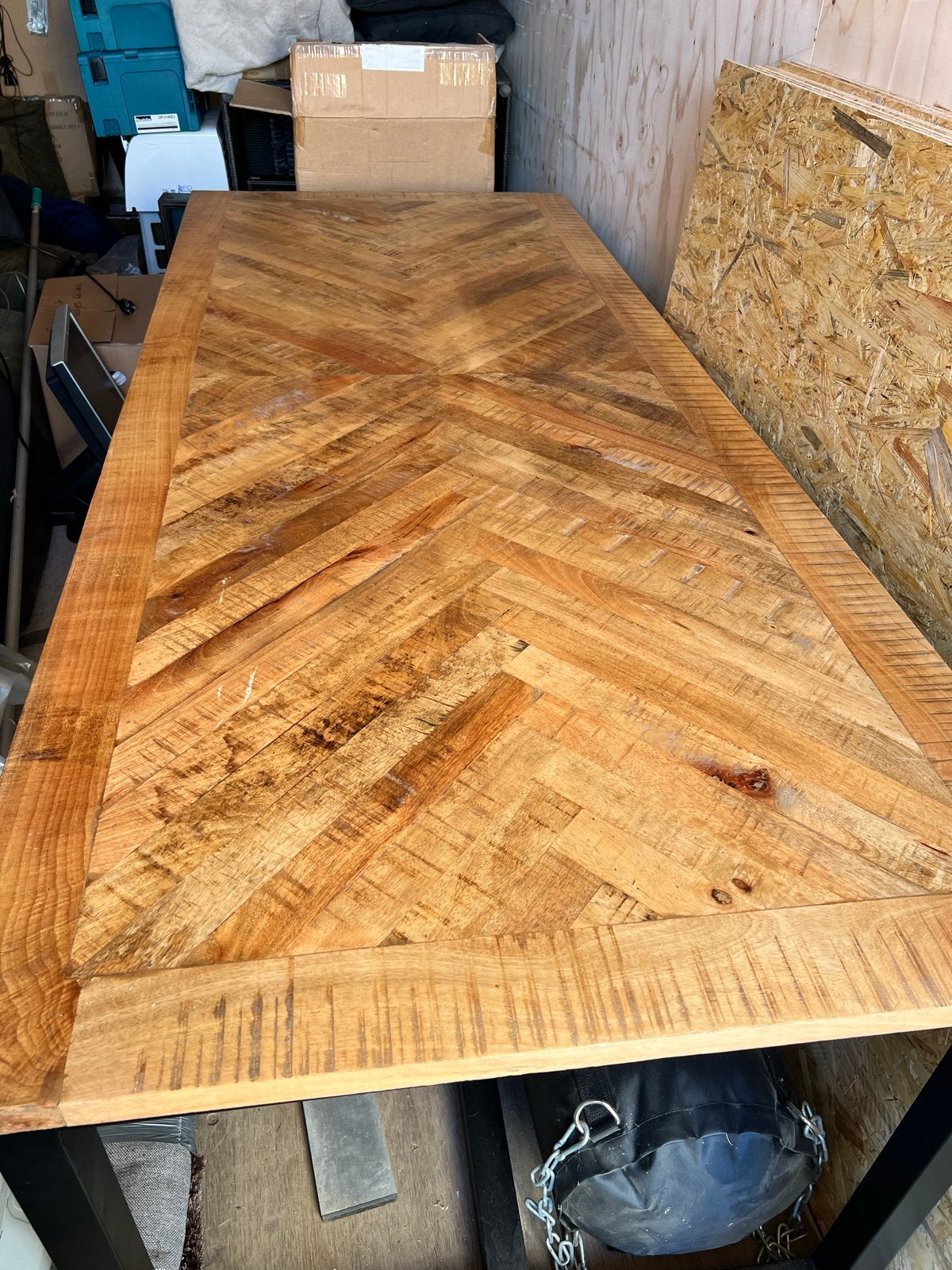 Robuuste eettafel of bureau met visgraatmotief, 220x90 cm, Huis en Inrichting, Tafels | Eettafels, Ophalen, 200 cm of meer, 50 tot 100 cm