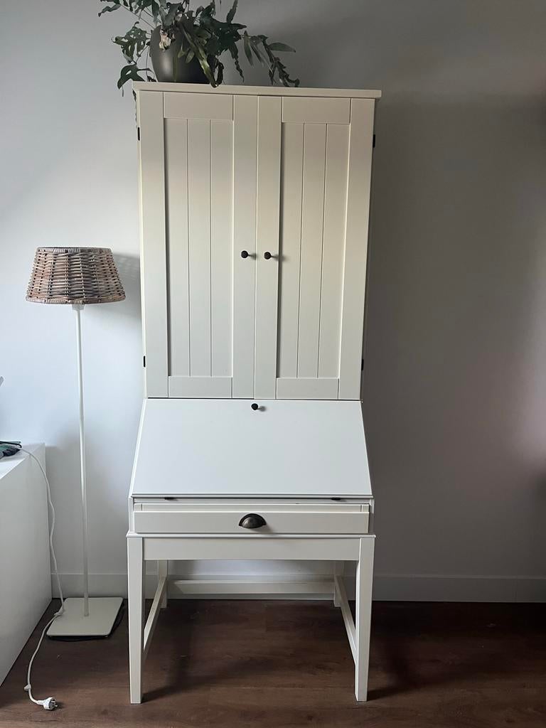 Witte kast met bureau (200x80x55) - weg ivm verhuizing, Huis en Inrichting, Kasten | Secretaires, Ophalen, Gebruikt