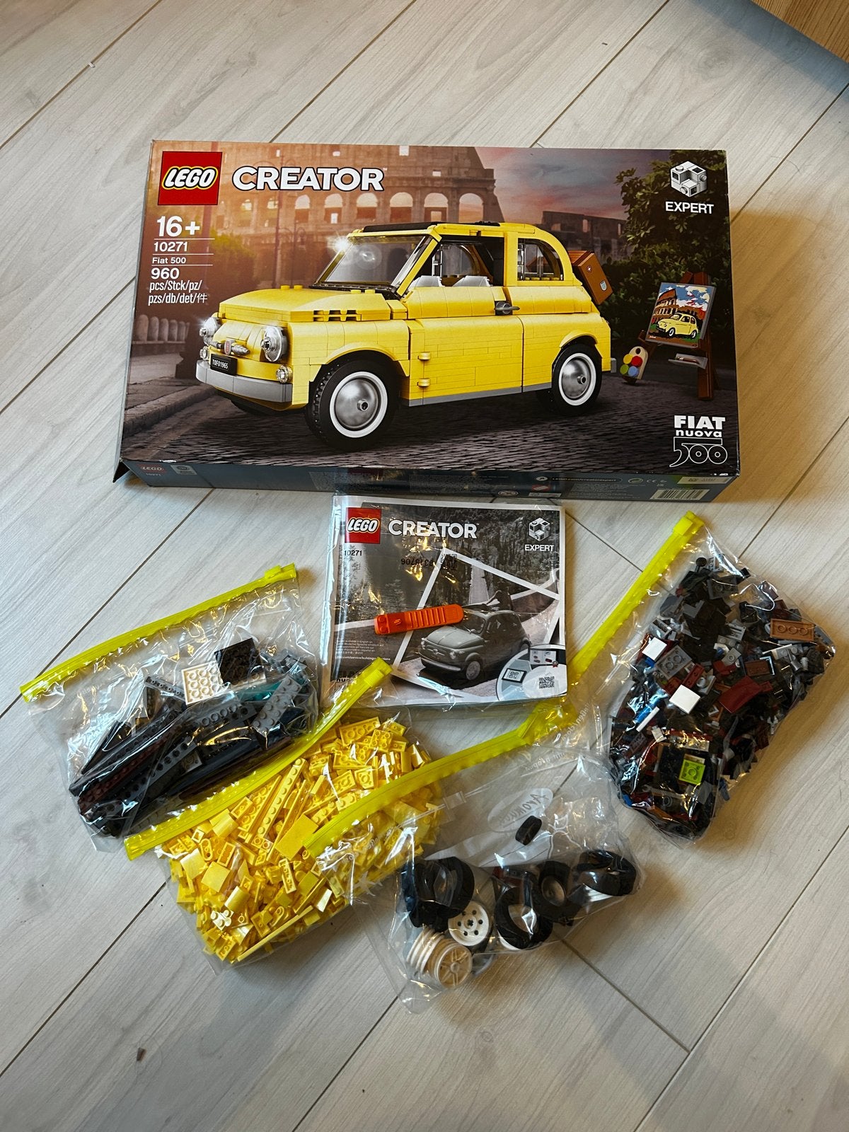 Lego Creator Fiat 500 (10271) - Zo goed als nieuw, Ophalen, Lego, Zo goed als nieuw, Compleet