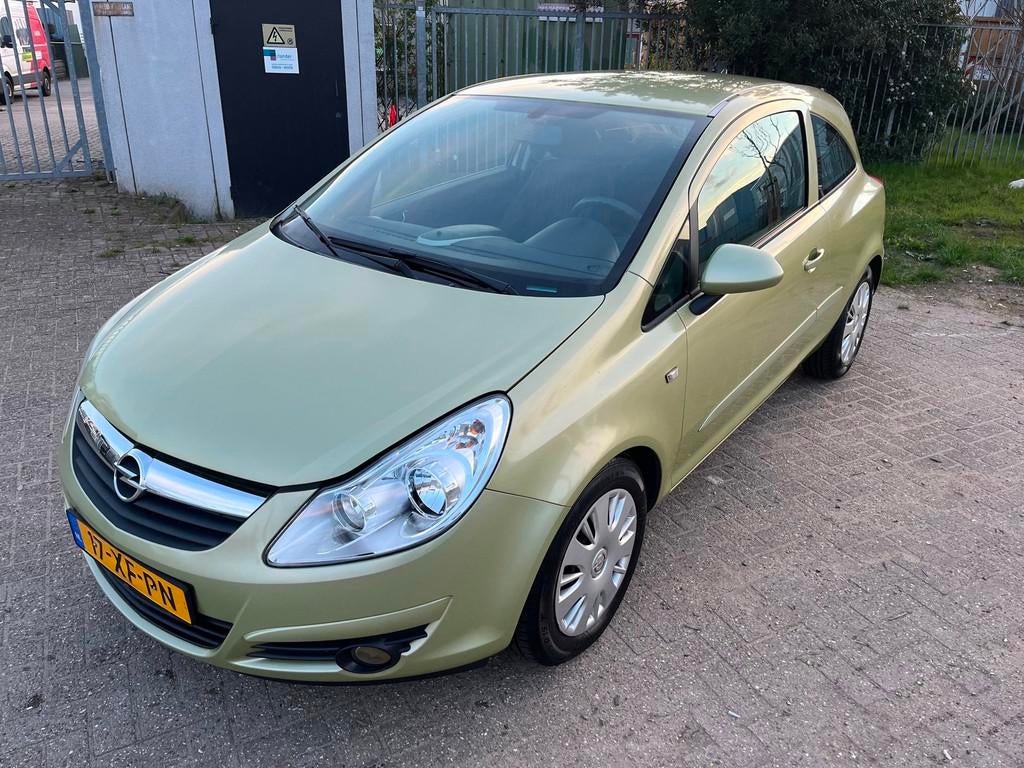 Opel Corsa 1.2-16V Enjoy 3D| Airco |52.794km NAP | Nwe APK, Auto's, Opel, Voorwielaandrijving, Zwart, 4 cilinders, Elektrische ramen