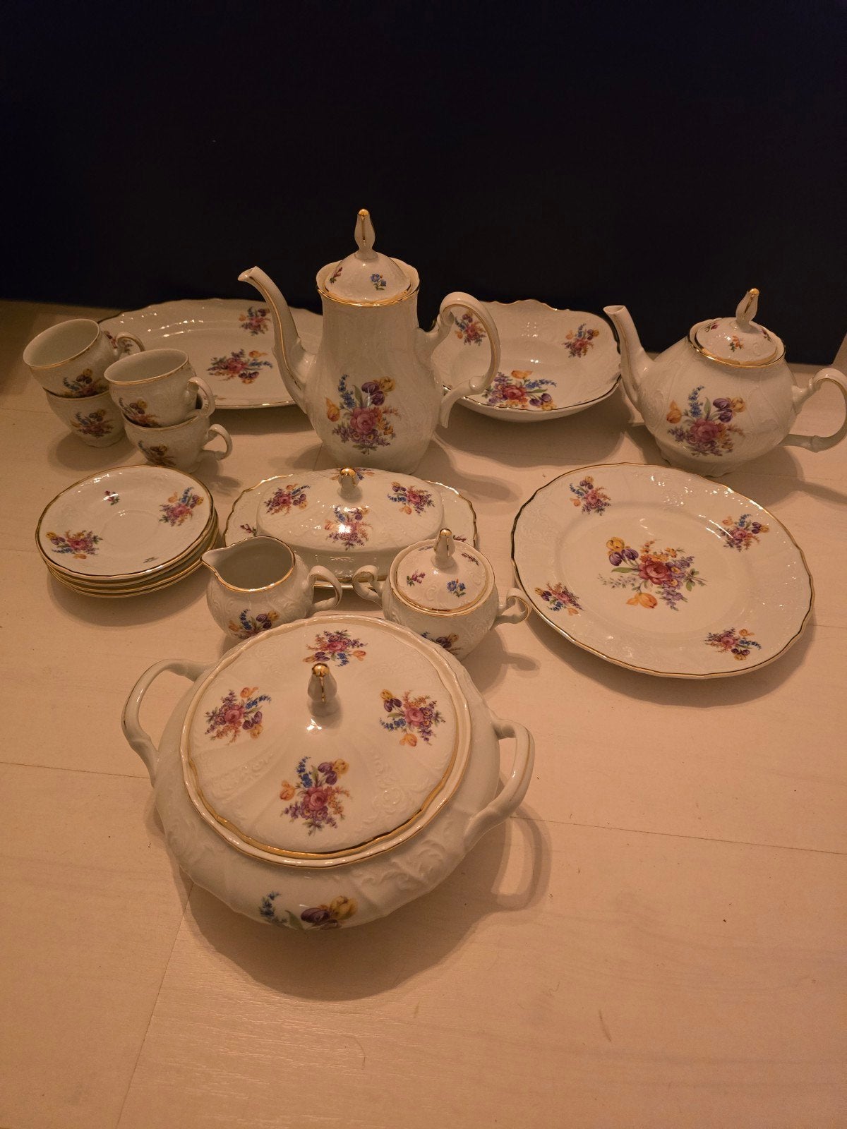Bernadotte Porseleinen Servies - Fijn Boheems Porselein, Antiek en Kunst, Ophalen of Verzenden