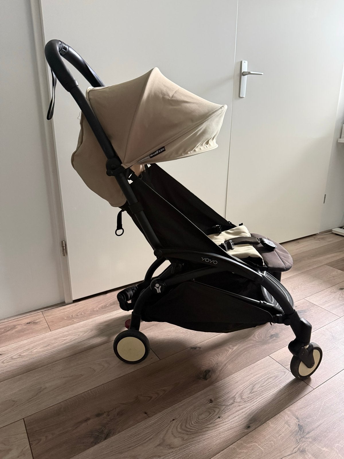 Babyzen YOYO 2 buggy met accessoires, Kinderen en Baby's, Buggy's, Ophalen, Zo goed als nieuw, Overige merken, Regenhoes