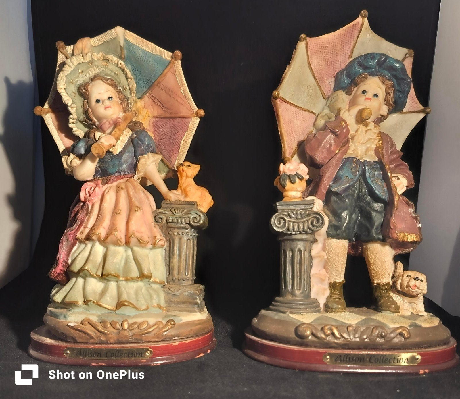 Allison Collection Beeldjes: Victoriaans Paar met Parasols, Verzamelen, Ophalen of Verzenden