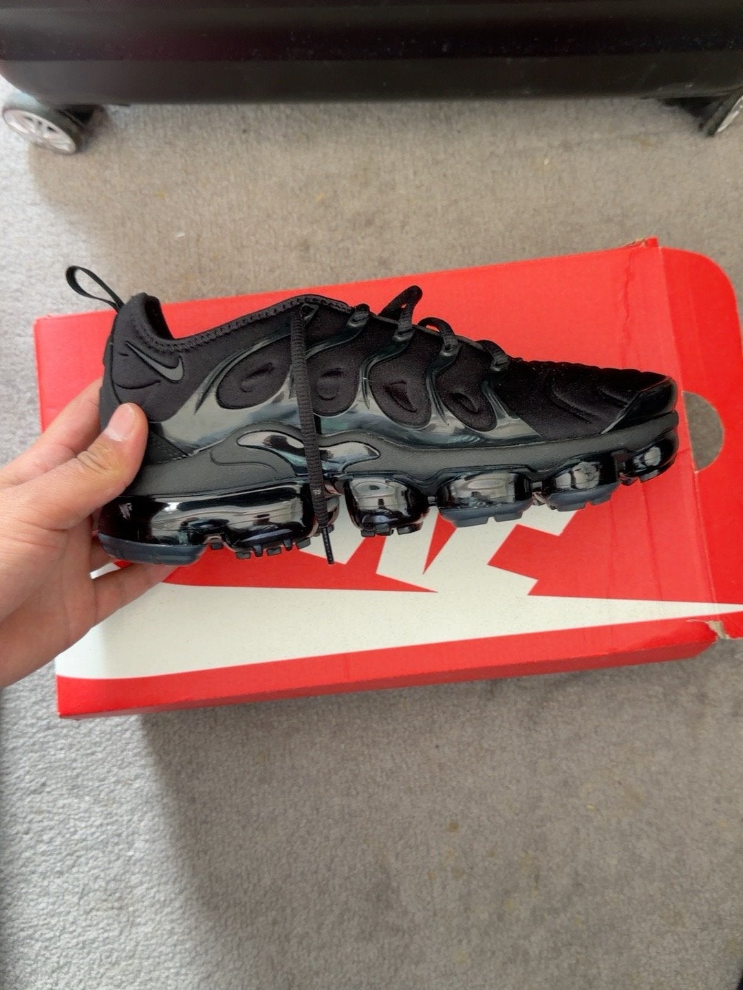 Nike Air VaporMax Plus Triple Black – nieuw – maat 40, Ophalen of Verzenden, Nieuw, Zwart
