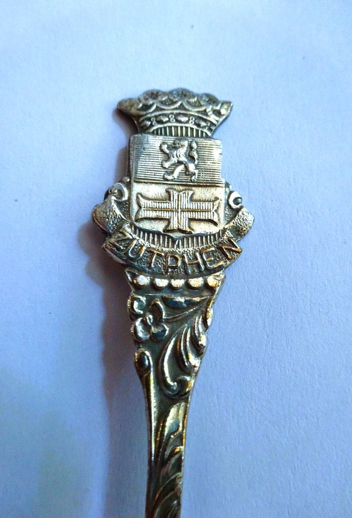 1 Thee Lepeltje stadswapen van Zutphen 11 cm, Huis en Inrichting, Verzenden, Gebruikt, Rvs of Chroom, Theelepel