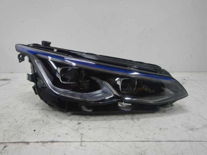 VW Golf 8 GTE IQ LED Koplamp Rechts, Ophalen of Verzenden, Gebruikt