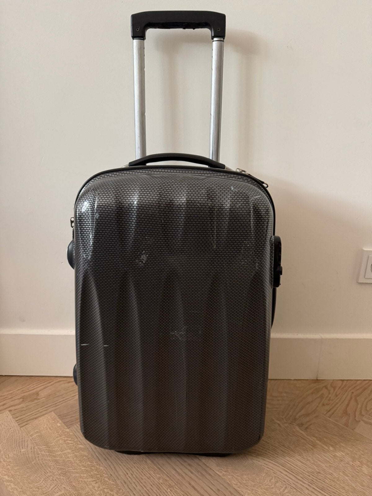 Handbagage koffer 50x34x20, Ophalen of Verzenden, Zo goed als nieuw