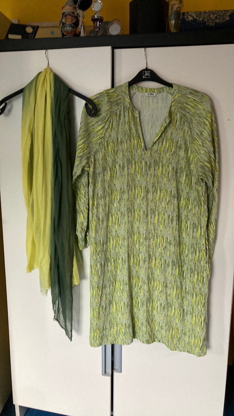 Kyra set jurk plus sjaal nieuw 46, Ophalen of Verzenden, Zo goed als nieuw, Maat 46/48 (XL) of groter