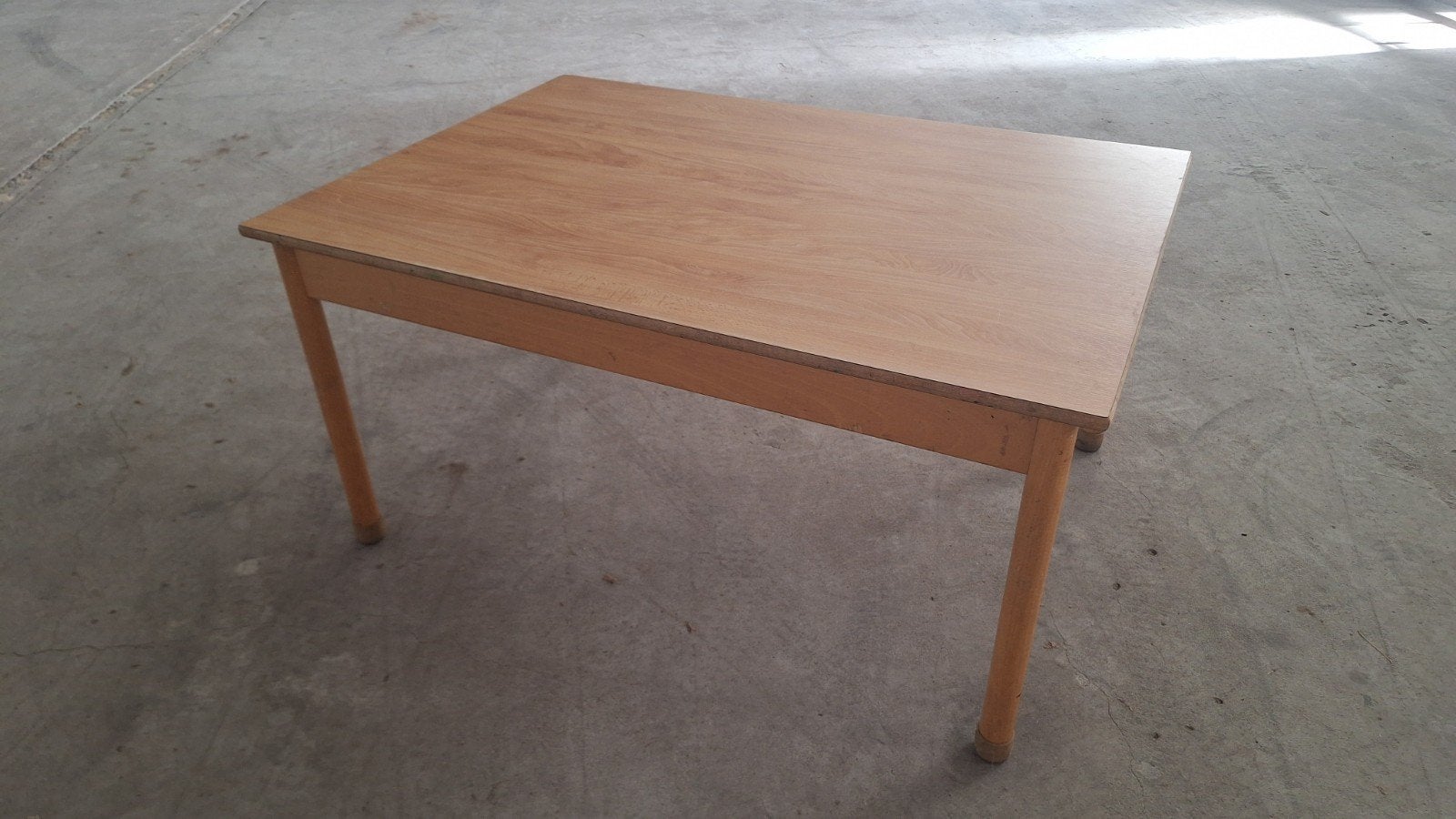 Kindertafel, speeltafel, groepstafel, Ophalen, Tafel(s)