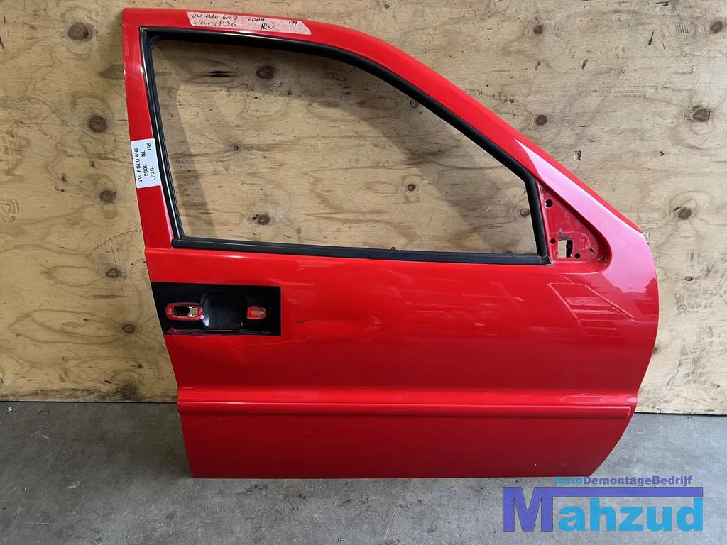 VW POLO 6N2 rood LP3G Rechts voor deur 1999-2001, Gebruikt, Volkswagen AG, Volkswagen, Deur
