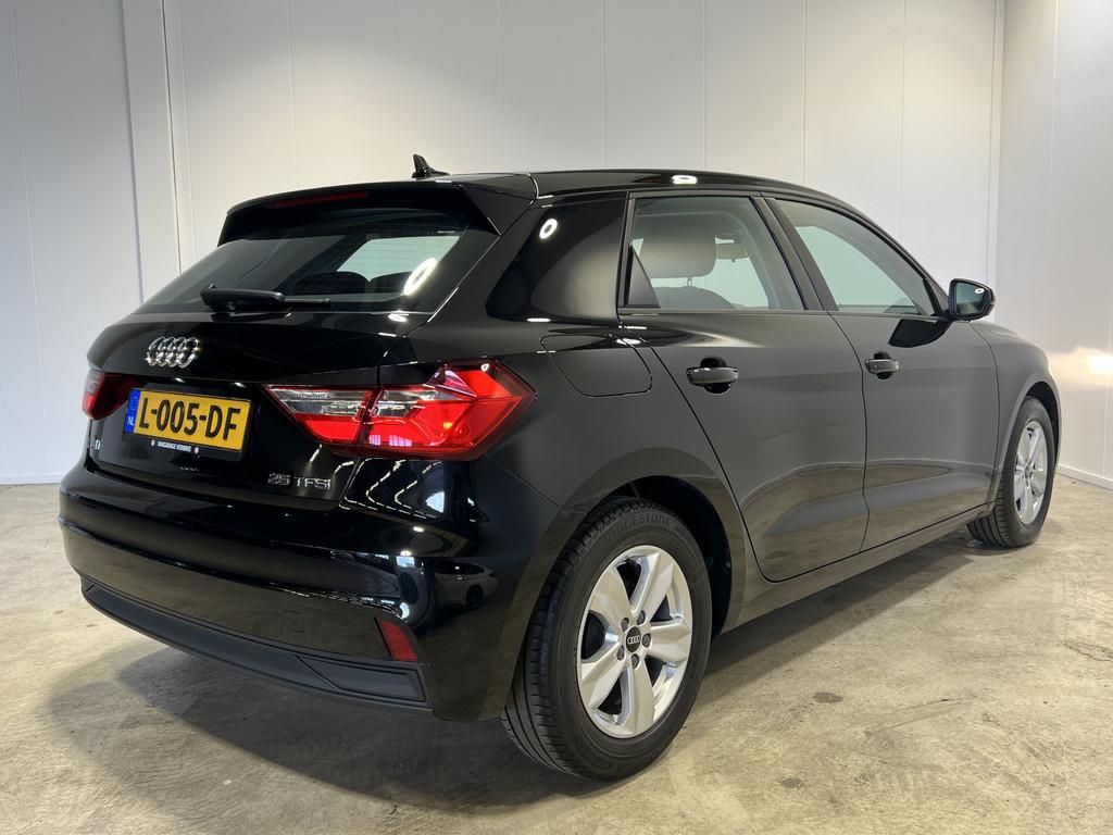 Audi A1 Sportback 25 TFSI Pro Line | Lichtmetalen Velgen 15", Stof, Origineel Nederlands, Bedrijf, Handgeschakeld