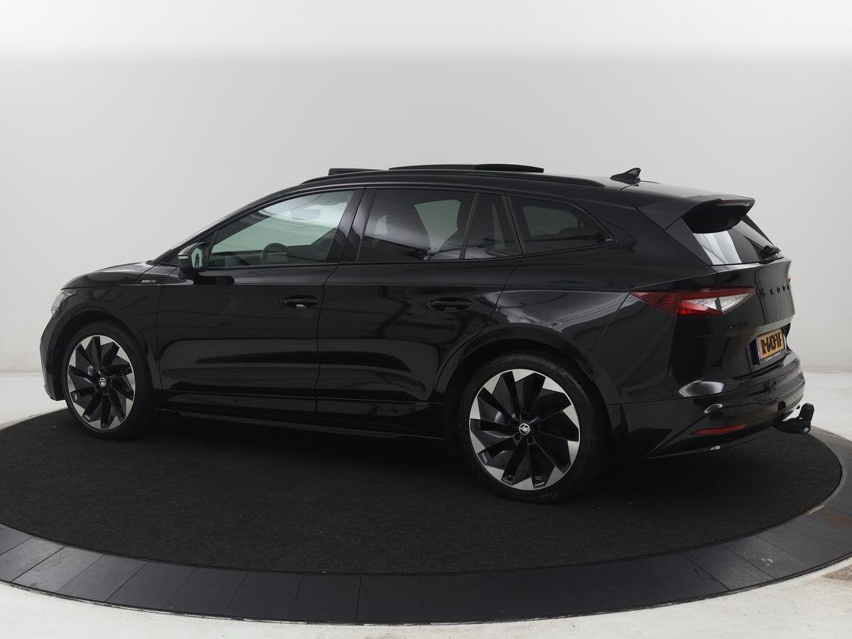 Skoda Enyaq iV 80 Business Edition | SOH 93,6% | Panoramadak, Auto's, Skoda, Automaat, Achterwielaandrijving, Gebruikt, Zwart