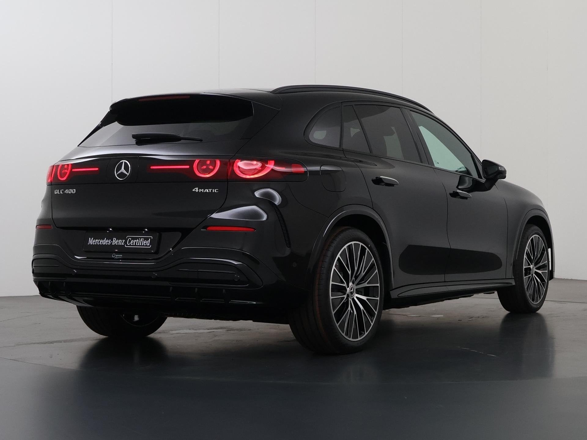 Mercedes-Benz GLC-klasse 400 4MATIC Launch Edition 94 kWh |, Auto's, Automaat, Zwart, Vierwielaandrijving, SUV of Terreinwagen