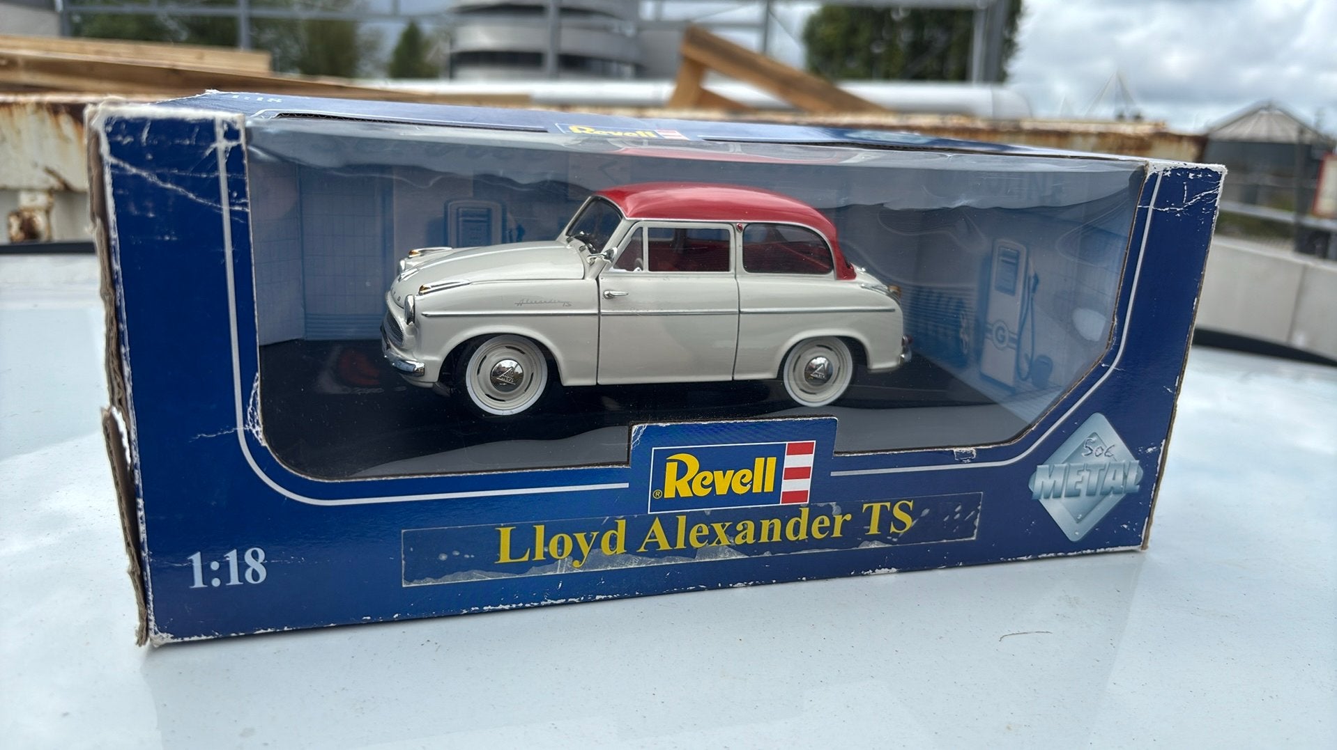 Lloyd alexander ts revell 1.18, Revell, Ophalen of Verzenden, A, A
