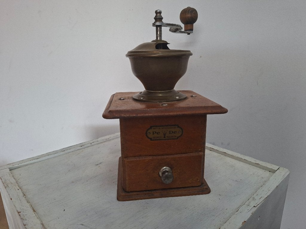 oude houten pede koffiemolen, Antiek en Kunst, Curiosa en Brocante, Ophalen of Verzenden