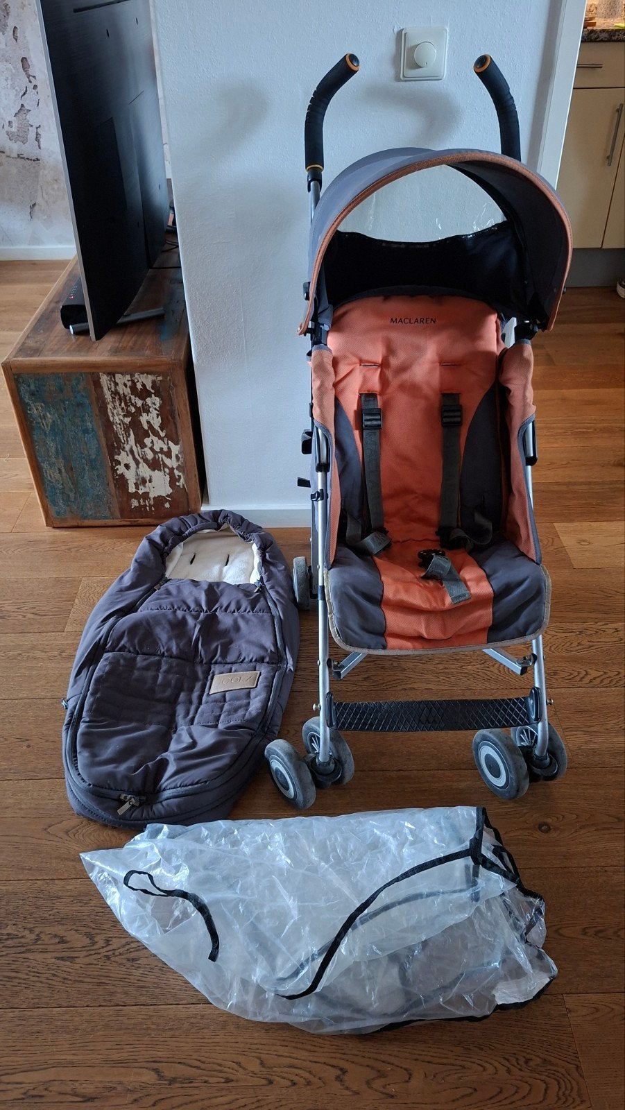 Buggy Mac Laren met regenhoes en voetenzak zonnekap, Ophalen, Gebruikt, Maclaren, Verstelbare rugleuning