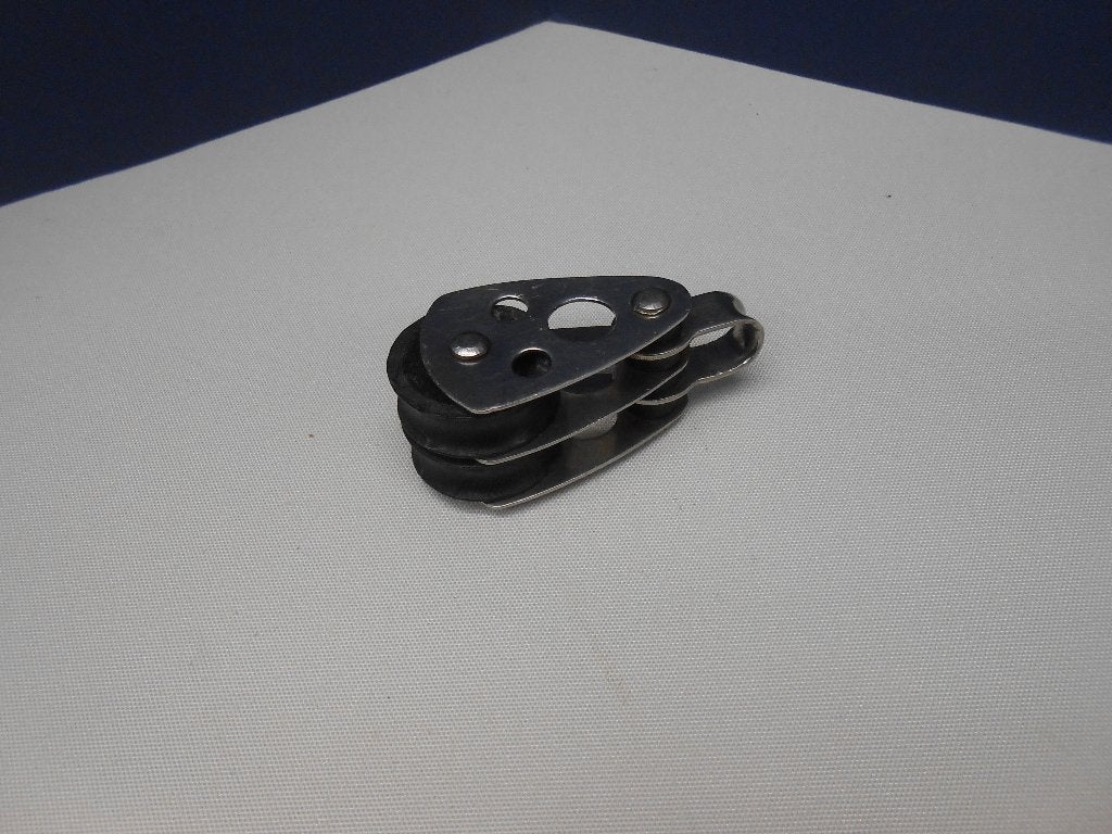 Mini Dubbelschijfs Blok, Katrol, RVS voor 5 - 7 mm lijn, Ophalen of Verzenden, Gebruikt, Lijn of Blok