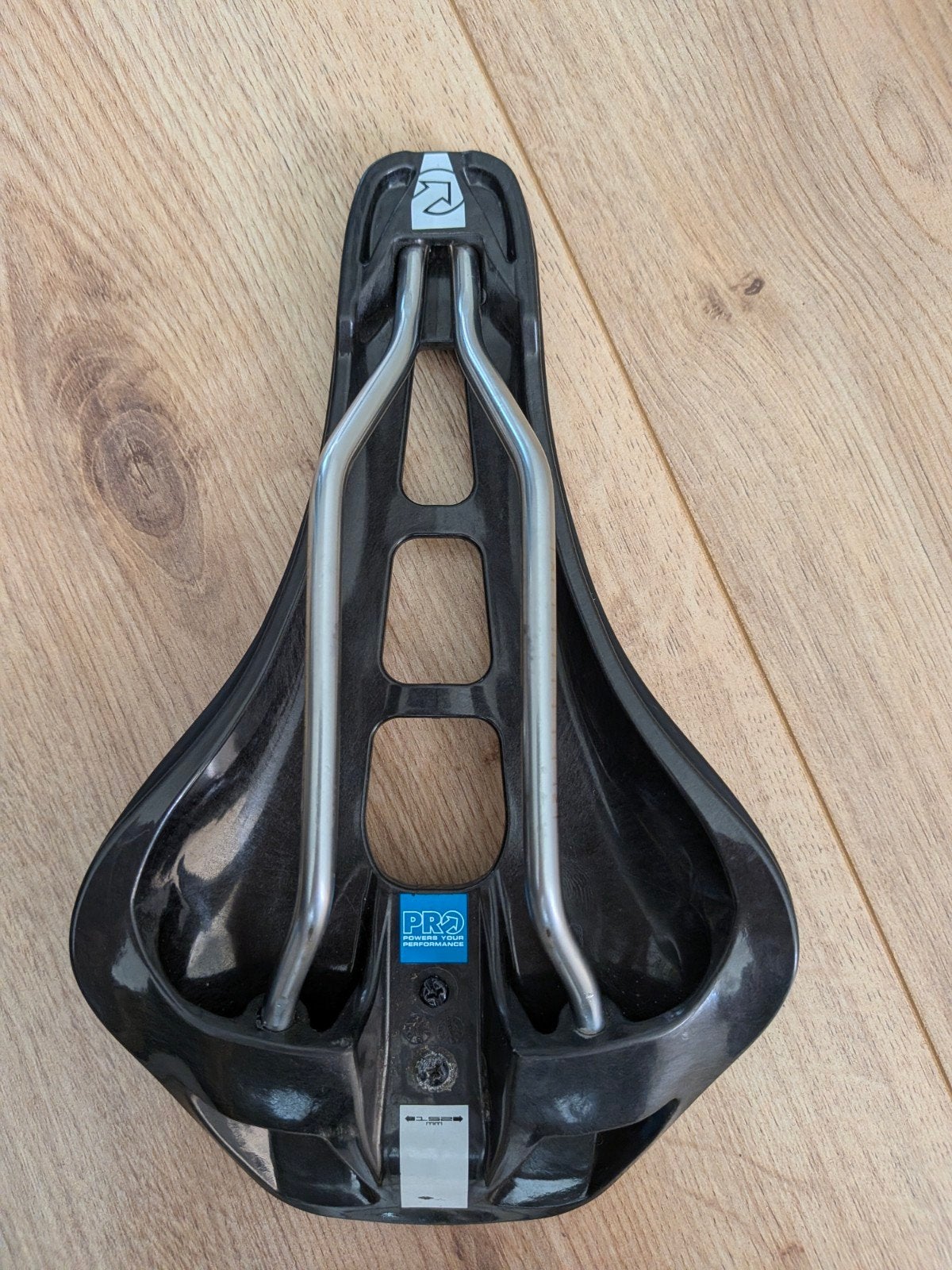 PRO Stealth Sport Zadel 152mm Breed - Zo goed als nieuw, Racefiets, Ophalen of Verzenden, Zo goed als nieuw, PRO