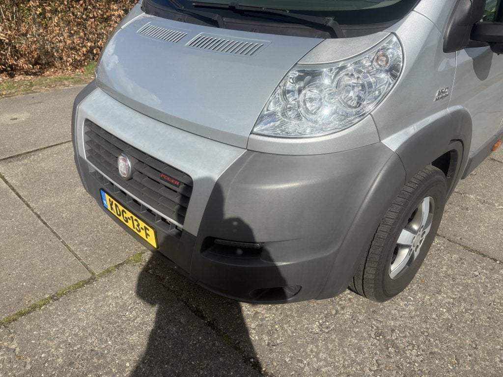 Foto 5 van Globecar Campscout, Enkele bedden 3.0 Turbo 156pk AUTOMAAT