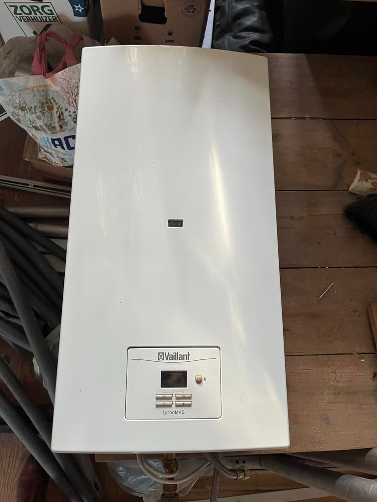 Vaillant turboMAG geiser, Doe-het-zelf en Verbouw, Geisers en Boilers, Aardgas, Geiser, Ophalen of Verzenden, Minder dan 20 liter