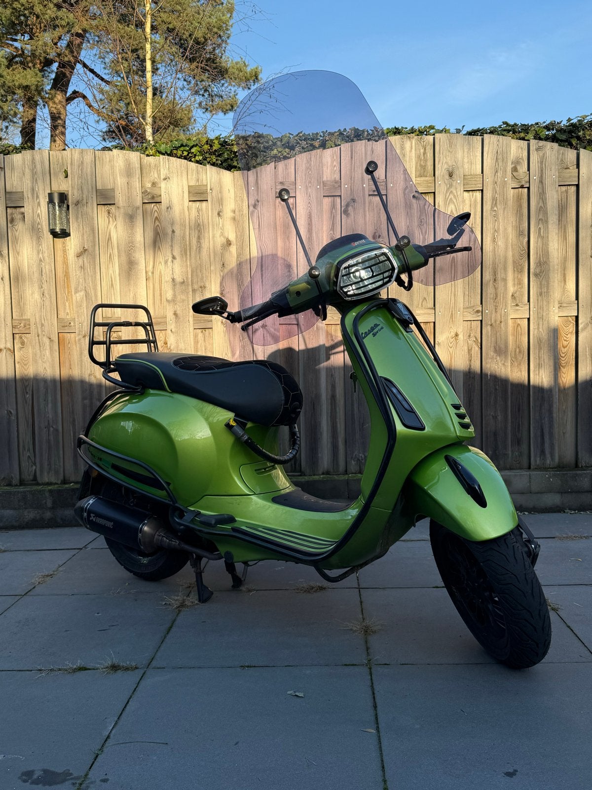 Vespa Sprint | Akrapovic | Custom Zadel | Matrix verlichting, Fietsen en Brommers, Scooters | Vespa, Ophalen, Gebruikt, Benzine