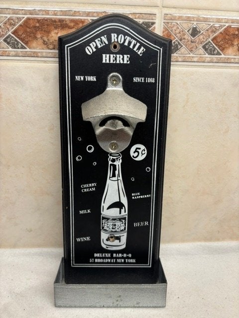 Wand Bottle Opener, Ophalen of Verzenden