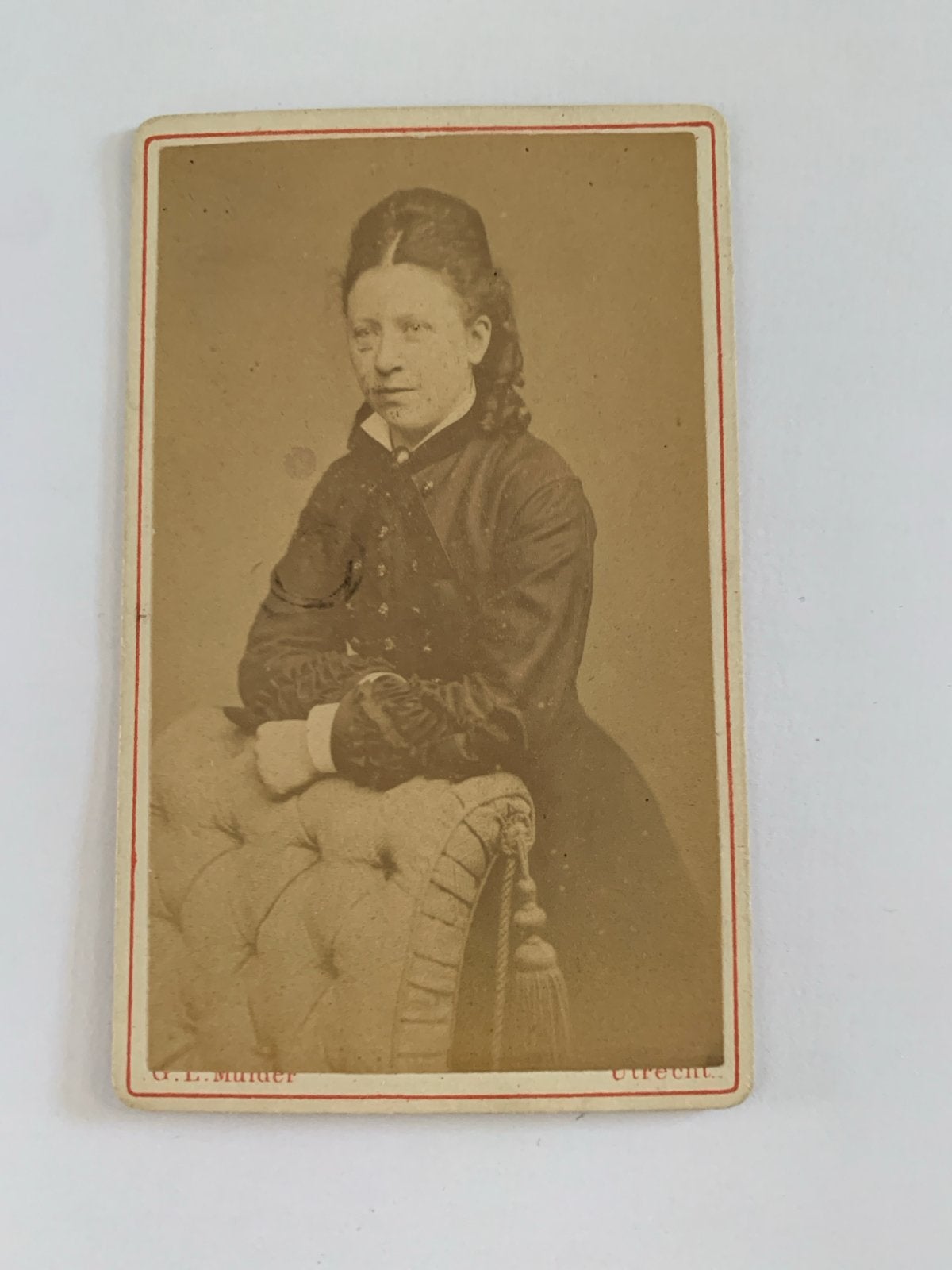CDV Antieke Foto: Vrouw, G.L. Mulder, Utrecht, voor 1940, Gebruikt, Foto, Ophalen of Verzenden, Voor 1940