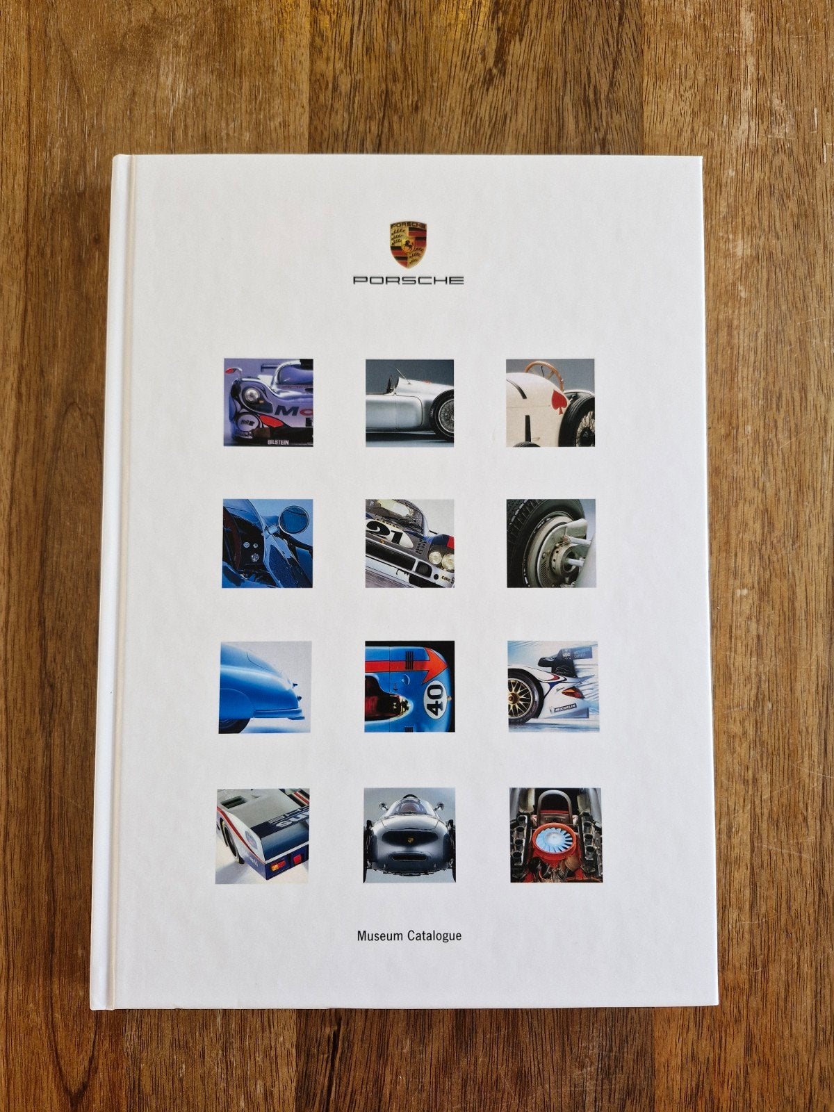 The Museum of Dr. Ing. h.c. F. Porsche AG – Porsche Museum C, Ophalen of Verzenden, Nieuw, Overige onderwerpen