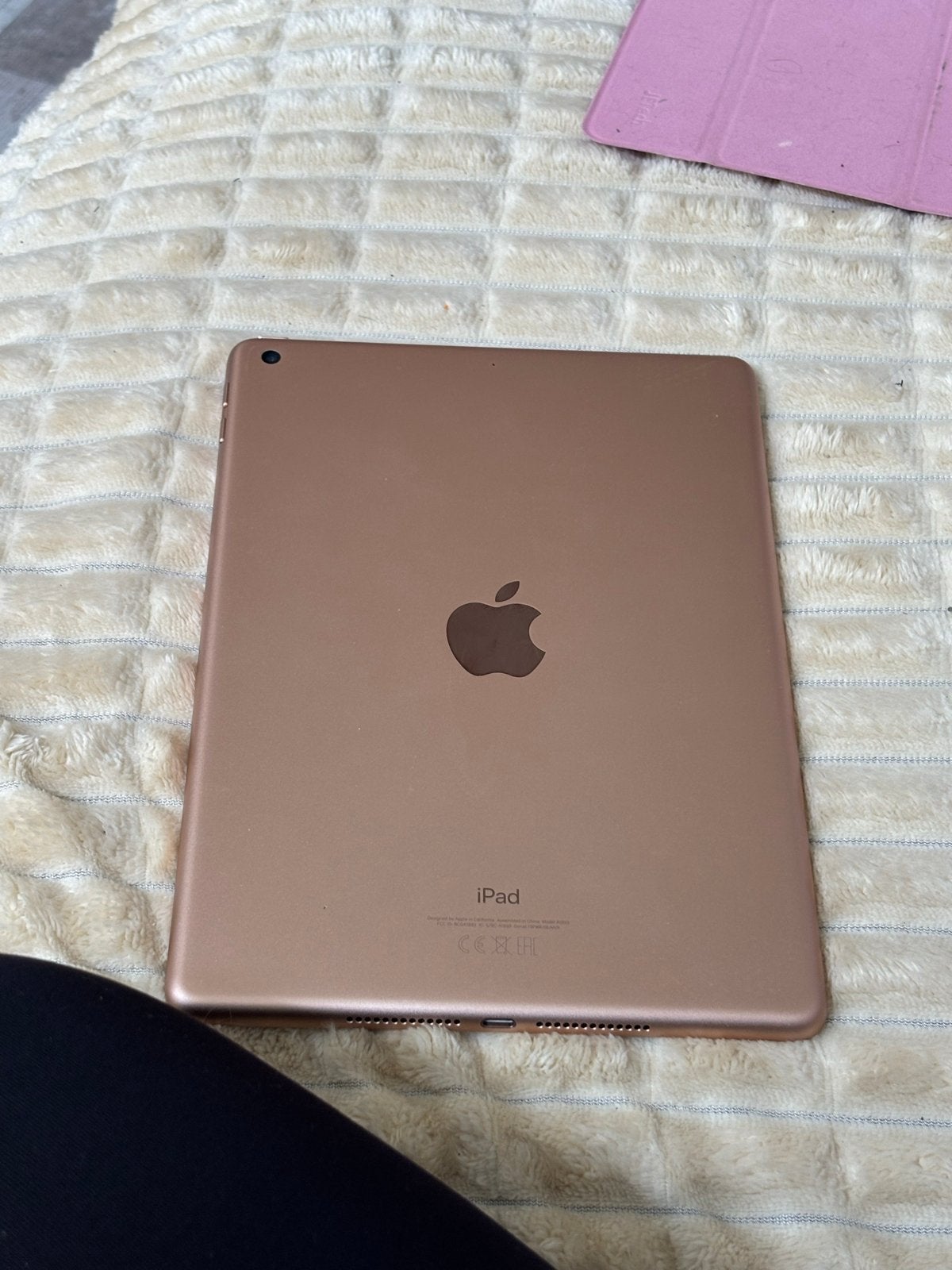 Apple iPad (Goud) - Zo goed als nieuw, Ophalen of Verzenden, Zo goed als nieuw, Goud, Apple iPad