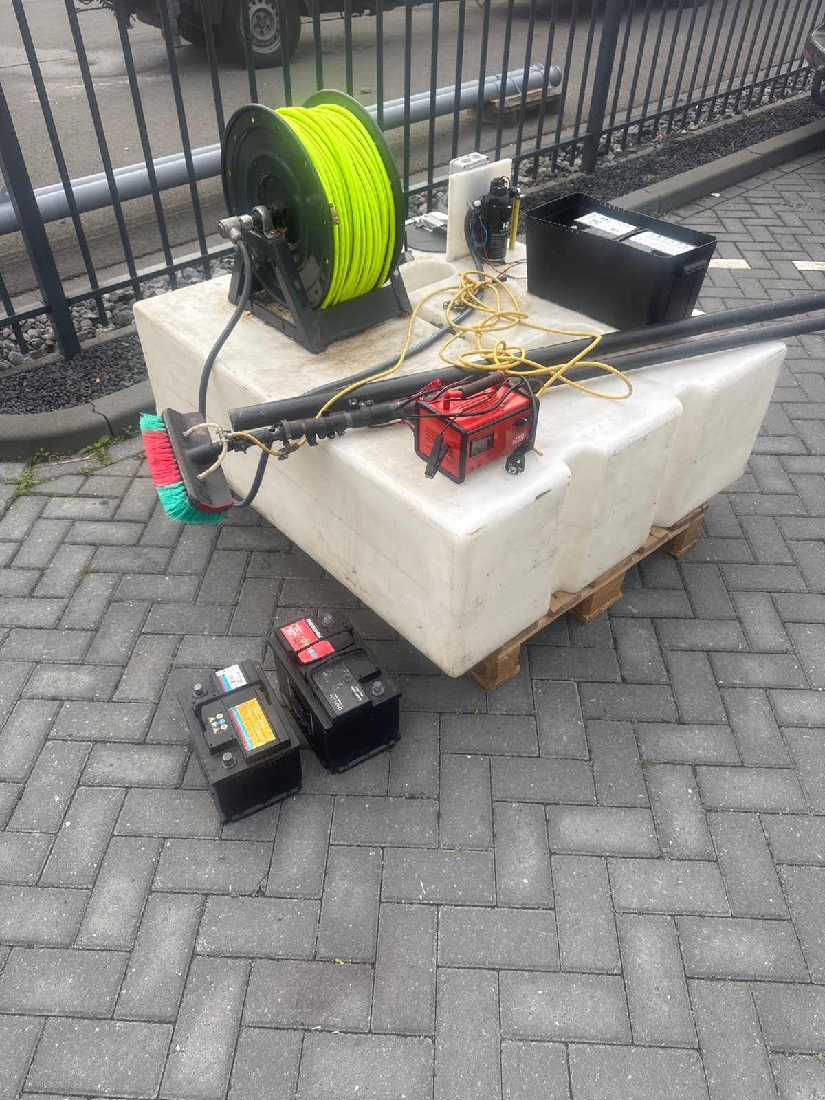 Professionele ramenwasser set met watertank en pomp, Ophalen