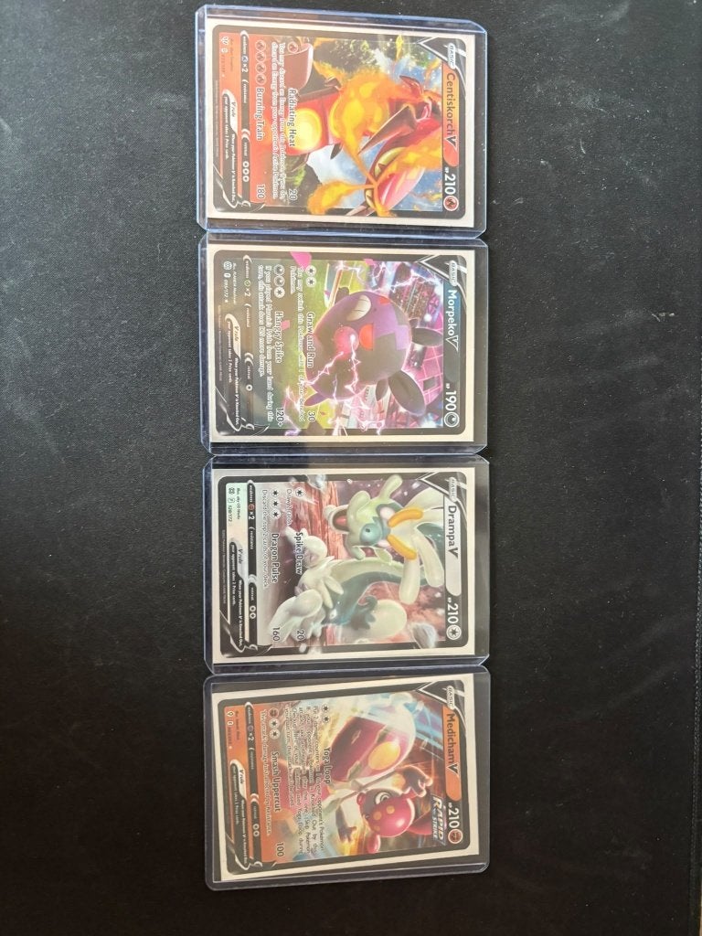 Foto 6 van Pokémon collectie + binder, case, sleeves & toploaders