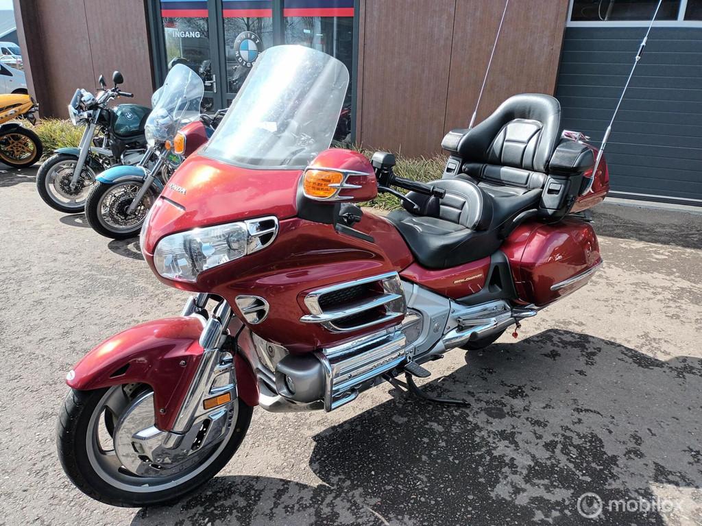 Supernetteonda GL1800 Gold Wing Dual C-ABS Deluxe Inruil Kan, Motoren, Motoren | Honda, Bedrijf, Meer dan 35 kW, Toermotor, ABS