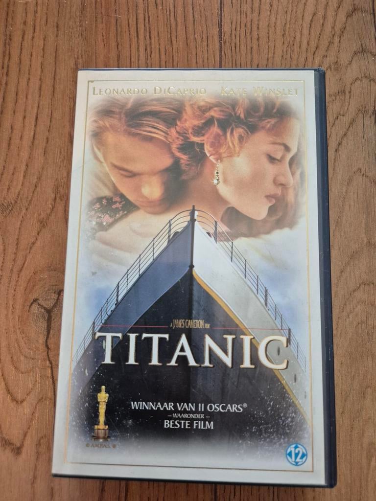 Titanic Videoband - Winnaar van 11 Oscars, Vanaf 12 jaar, Ophalen of Verzenden, Gebruikt, Drama