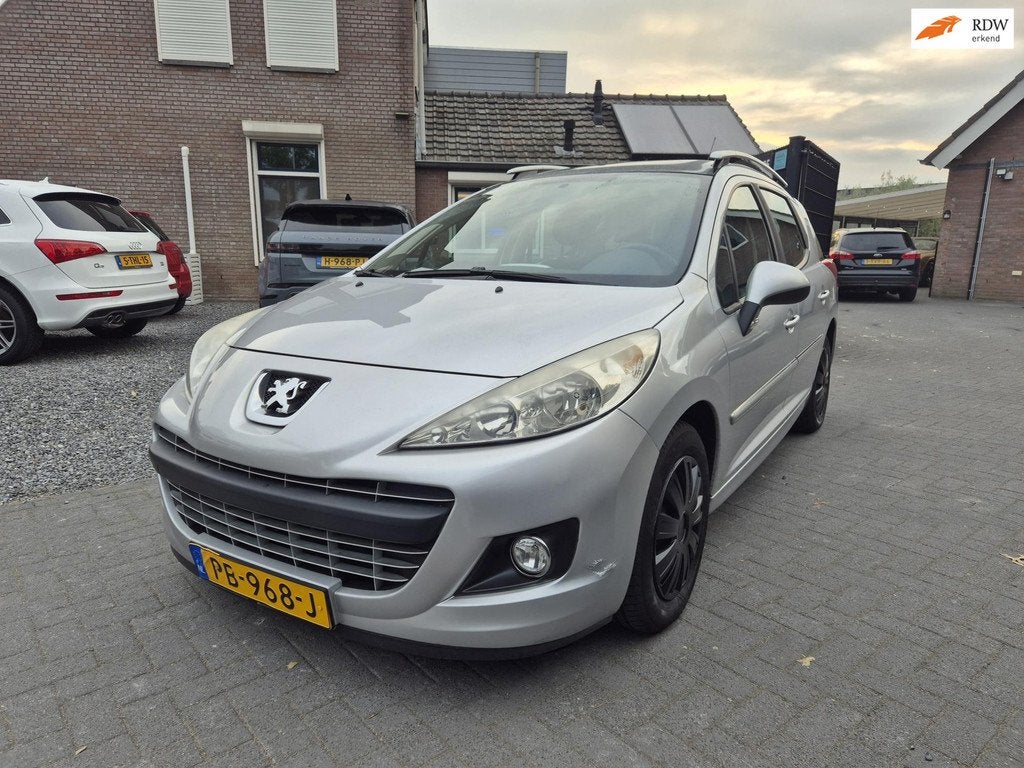 Peugeot 207 SW 1.4 VTi Active Panoramadak Airco, Voorwielaandrijving, Euro 5, Stof, Gebruikt