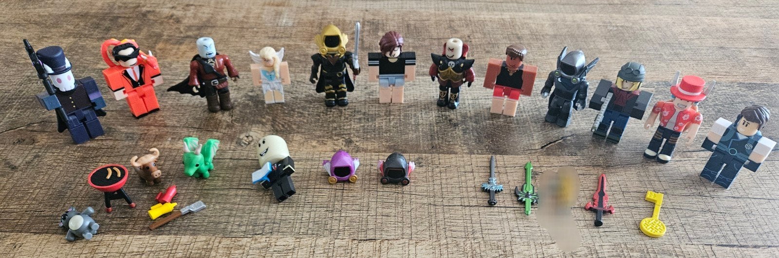 ROBLOX POPPETJES, Ophalen of Verzenden, Zo goed als nieuw